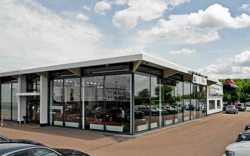 BMW und MINI Autohaus in Halle