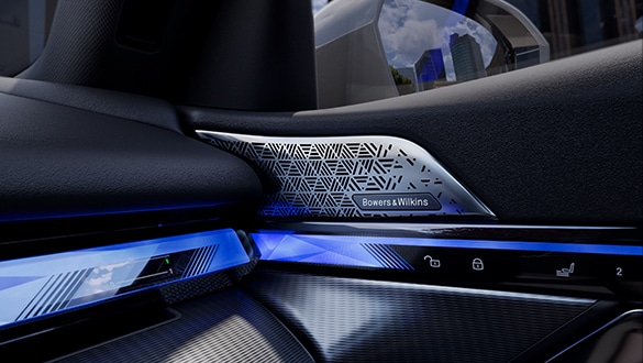 bmw-i5-galeriebild-lautsprecher