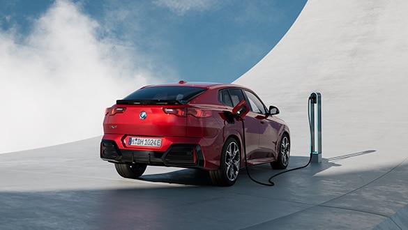 bmw-ix2-galeriebild-ladestation