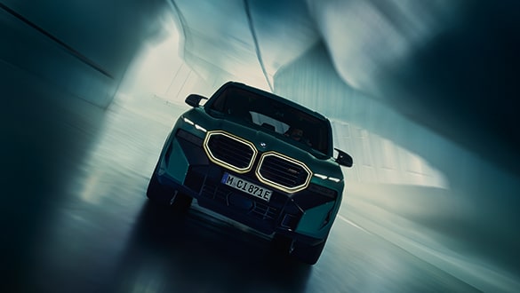 bmw-xm-front-2-galerie