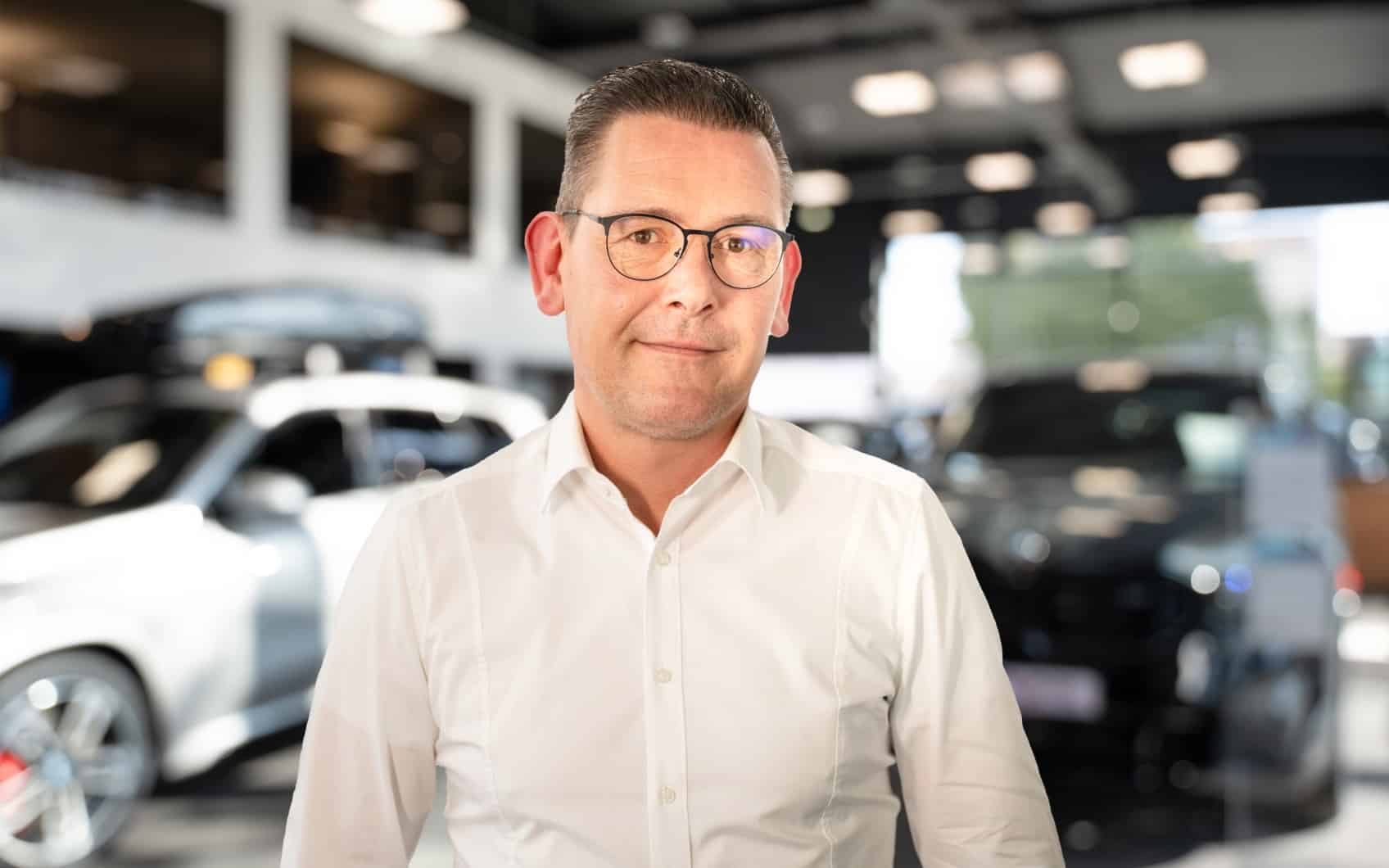 BMW Ehrl Mitarbeiter im BMW Ehrl Autohaus
